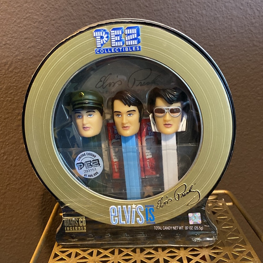 Elvis Pez dispenser gift pack